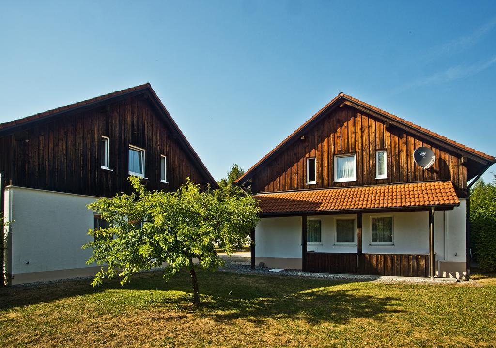 Pullman City Ferienpark Егинг Екстериор снимка